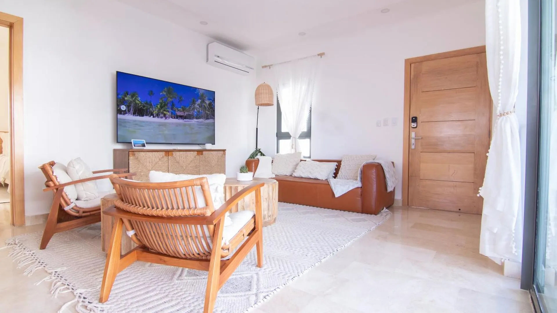New Beachfront Penthouse Punta Popy Лас Терренас 0*,